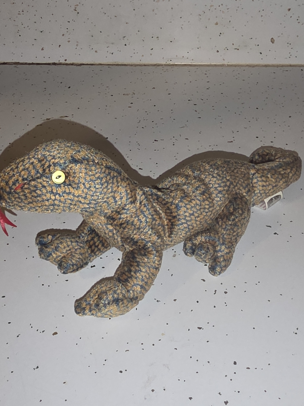 Ty Plush Lizard Stuffed Toy with Red Felt Tongue Scaly 1999